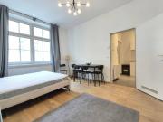 Freundliche Hofwohnung Für Ruhesuchende mit Altbaucharme...