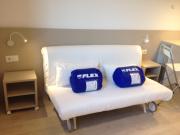 Friendly studio in El Camp de l'Arpa del Clot...