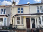 Friezewood Road, Bristol BS3, 3 bed terraced house to... Friezewood Road, Bristol BS3, 3 bed terraced house to...
