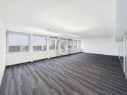 FRISCH RENOVIERT MIT GUTER INFRASTRUKTUR BÜRO 4.01