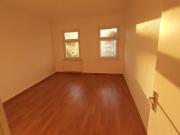 Frisch renovierte 2 Raum Wohnung, EBK, Balkon, Lpz...