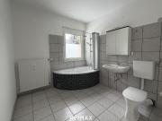 Zur Miete: Geräumige 2 Zimmer Wohnung mit zugeordnetem...