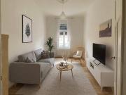 Frisch renovierte 2 Zimmer Wohnung mit Balkon – nur 7...