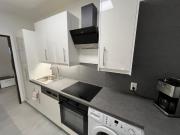 Frisch renovierte 3 Zimmer Wohnung  auch für WGs geeignet