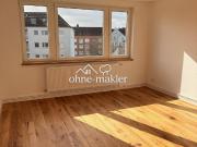 Provisionsfrei! Frisch renovierte 3 Zimmer Wohnung mit...