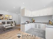 Frisch renovierte 4 Zimmer Familienwohnung am Puchsbaumplatz