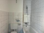 Frisch RENOVIERTE helle Wohnung mit WUNDERBARER AUSSICHT