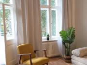 Frisch renoviertes Apartment mit Balkon im Herzen von...