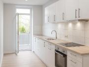 Frisch sanierte 2 Raum Wohnung mit Balkon in...