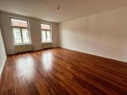 Frisch sanierte 3 Zimmer Wohnung in Bestlage am Karl...