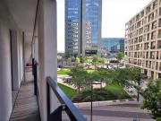 Frisch sanierte 3 Zimmer Wohnung mit Loggia auf 105 m2...