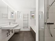 frisch sanierte 4 Zimmer Wohnung in ruhiger Liegenschaft