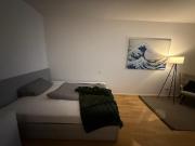 Frisch sanierte, möblierte 3 Zimmer Wohnung mit Balkon,...