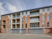 Frogmoor, High Wycombe HP13, 1 bedroom flat to rent...