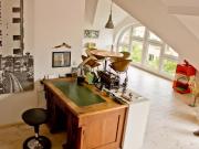 from 11.Dec Bright 80sqm apartment, roof terrace Berlin...