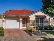 From City To Shore Courtyard Comfort With Lifestyle At...