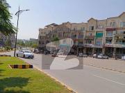 Front /back open 9 marla house available for sale