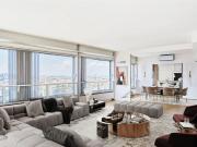 Rooftop en triplex – Vue Seine – 3 Chambres Beaugrenelle