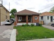 Front Unit 10 Nineteenth Street, Toronto, ON, M8V 3L3...