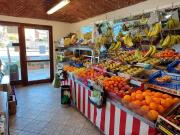 Frutta e verdura in vendita a Cirie'
