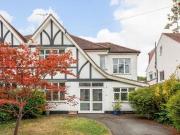 Fryston Avenue, Coulsdon, 5 Bedroom Property