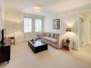 Fulham Road, Chelsea SW3, 2 bed flat to rent, £4,550 pcm...