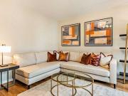 Fulham Road, London SW3, 2 bed flat to rent, £4,333 pcm...