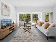 Full Floor Residence with Huge Deck and Northern Aspect
