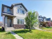 Full hosue on rent, with a studio basement Full hosue on rent, with a studio basement