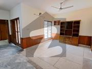 Full House 10 Marla Available For Rent In Chaklala Scheme 3