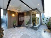 Full House DHA Phase 3 Block Z House For rent Sized 12...