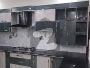 Full renovated, west open, lower floor, 3 bed dd