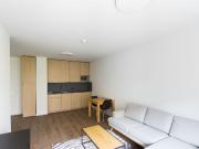 Fully equipped 2 room flat with fitness studio &...