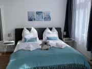 Fully equipped* | central | quiet | bright + large |...