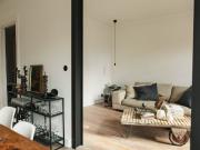 Fully equipped, sunlit with a view of the Elbe – first...