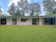 Fully Fenced 2.5 Acre Lifestyle Property with Dam Lease...