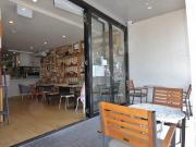 FULLY FITTED CAFÉ OPPORTUNITY