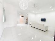 Fully Furnish Gate Guard Bercham East Gate Ipoh Garden...