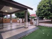 FULLY FURNISH WITH SWIMMING POOL SEMID di SEPANG Cantik...