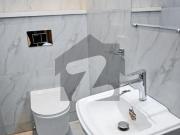 Fully Furnished 10 Marla House For Sale In Bahria Town...