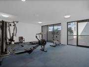 Fully Furnished 1 Bedroom Apartment&excl