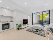 Fully Furnished 1 Bedroom Apartment in Vibrant...