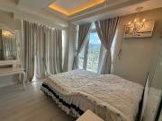 Fully Furnished 1 bedroom Corner unit with parking