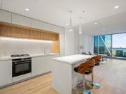 Fully Furnished 1 Bedroom + Study Apartment in West Side... Fully Furnished 1 Bedroom + Study Apartment in West Side...