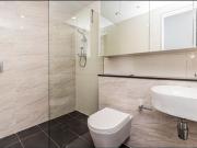 Fully furnished 2 bed 2 bath apartment for lease in Zetland