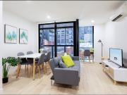 Fully Furnished 2 Bedroom 1 Bathroom @Little Lonsdale Street