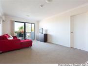 FULLY FURNISHED 2 BEDROOM 2 BATHROOM APARTMENT WITH ALL...