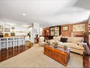 Fully Furnished 2 Bedroom Apartment