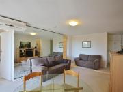 Fully Furnished 2 Bedroom Apartment In Great Location