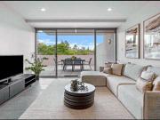 Fully Furnished 2 Bedroom Apartment in Perfect Location!